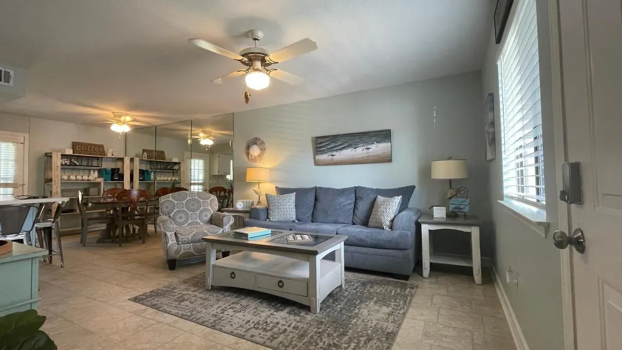 Sunny Daze: Beachside Family Resort Panama City Beach United States