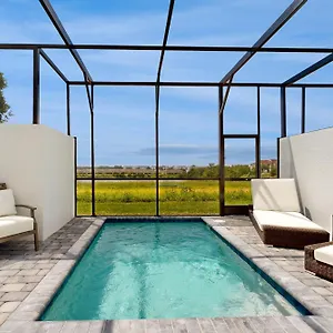  Holiday home The Azur United States